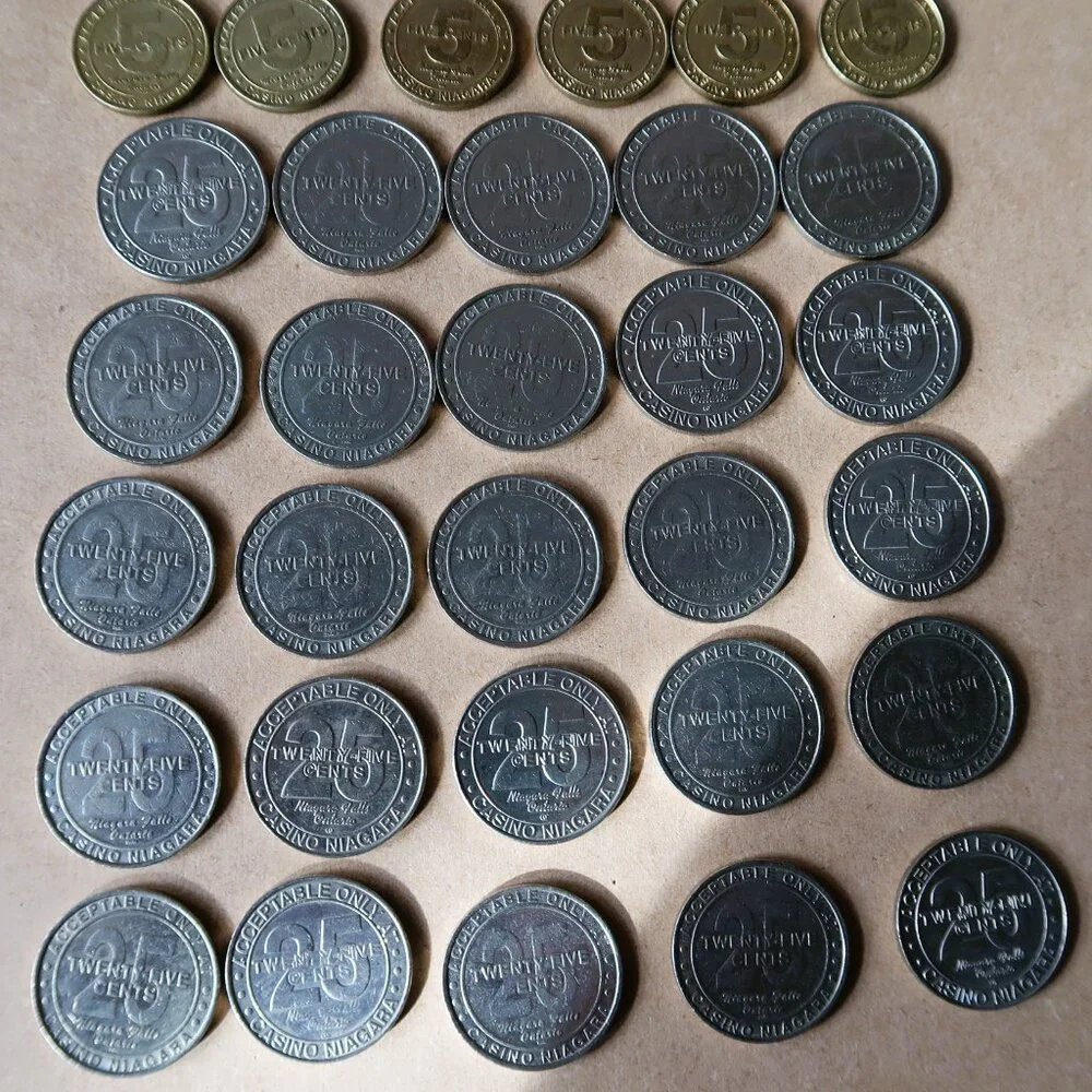 GAMING TOKEN CASINO NIAGARA 25 CENT, 5 CENT NOT LEGAL TENDER LOT of Qty 31 Coins